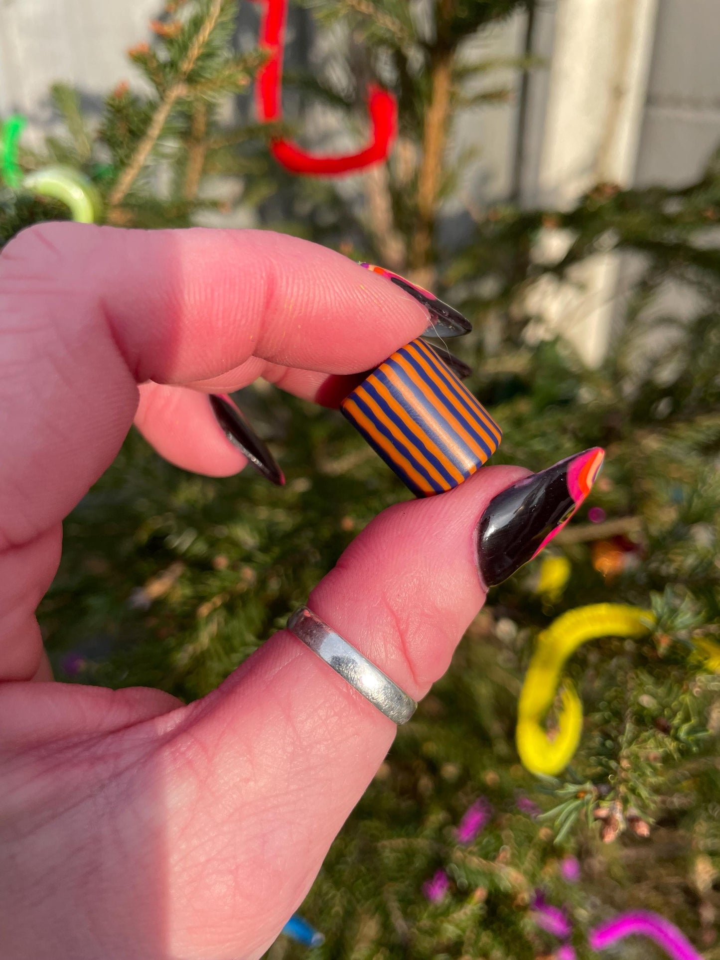 Fame  Acrylic Dreadlock Bead