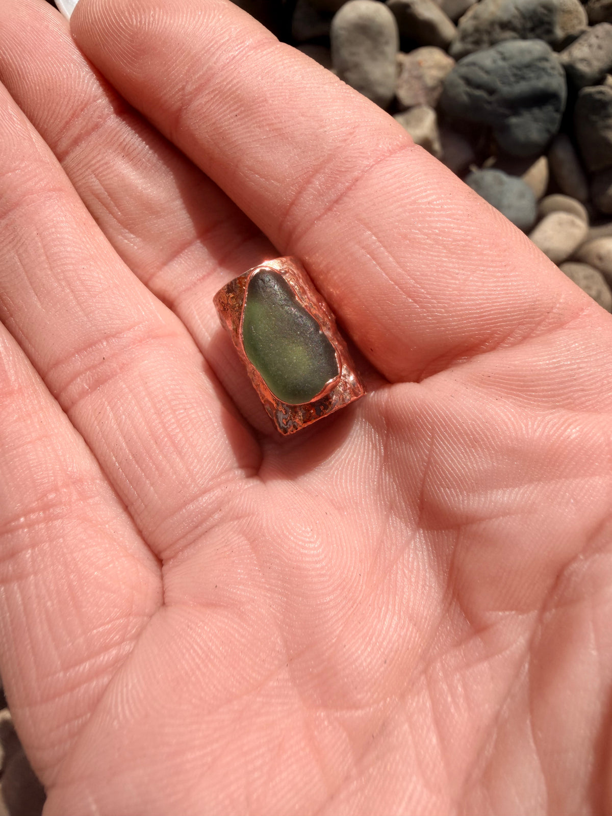 “Tear” 8mm Seaglass bead