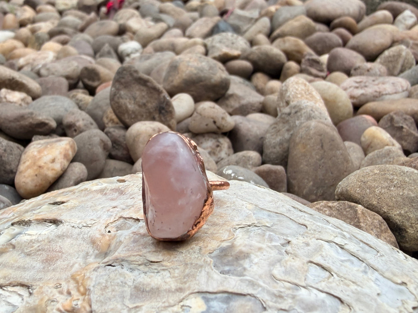 8mm Floating Rose Quartz Dreadlock Bead