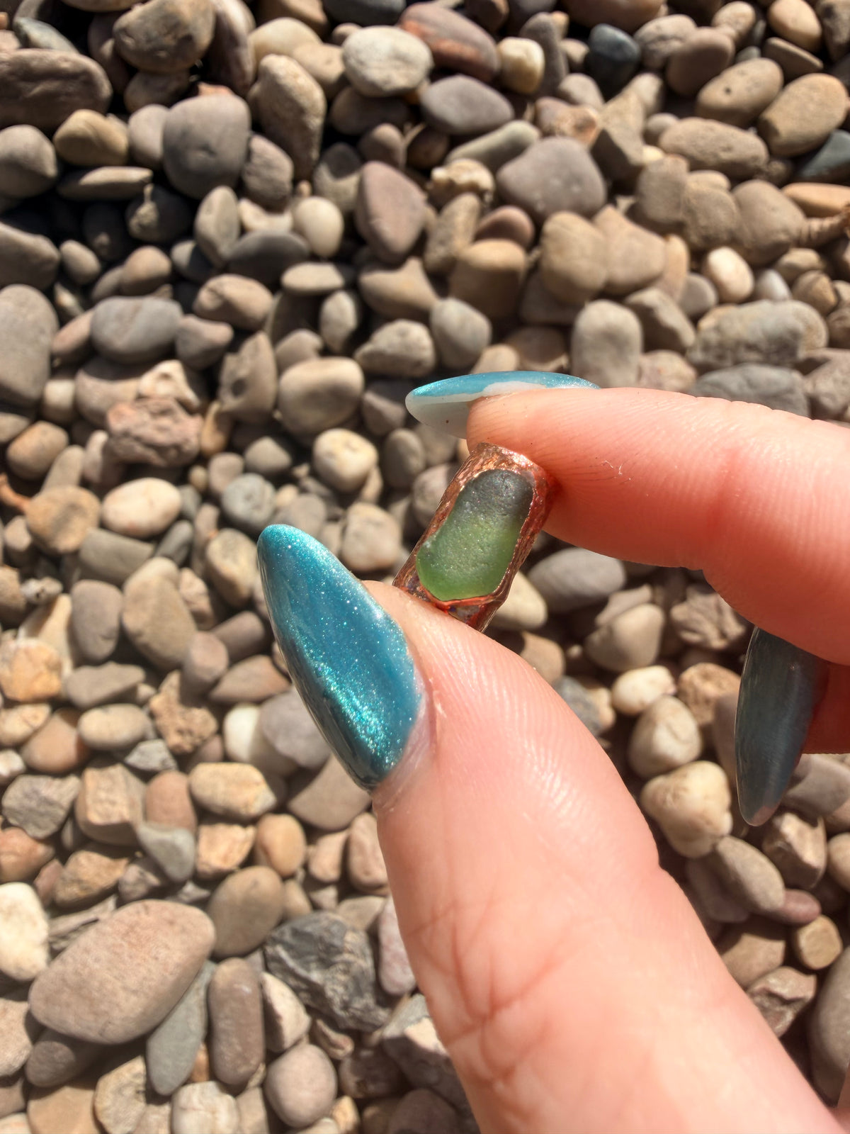 “Bean” 6mm Seaglass Bead