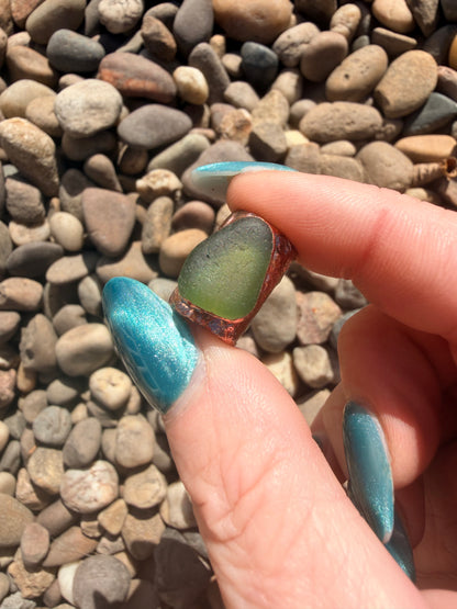 “Hunk” 10mm Seaglass Bead