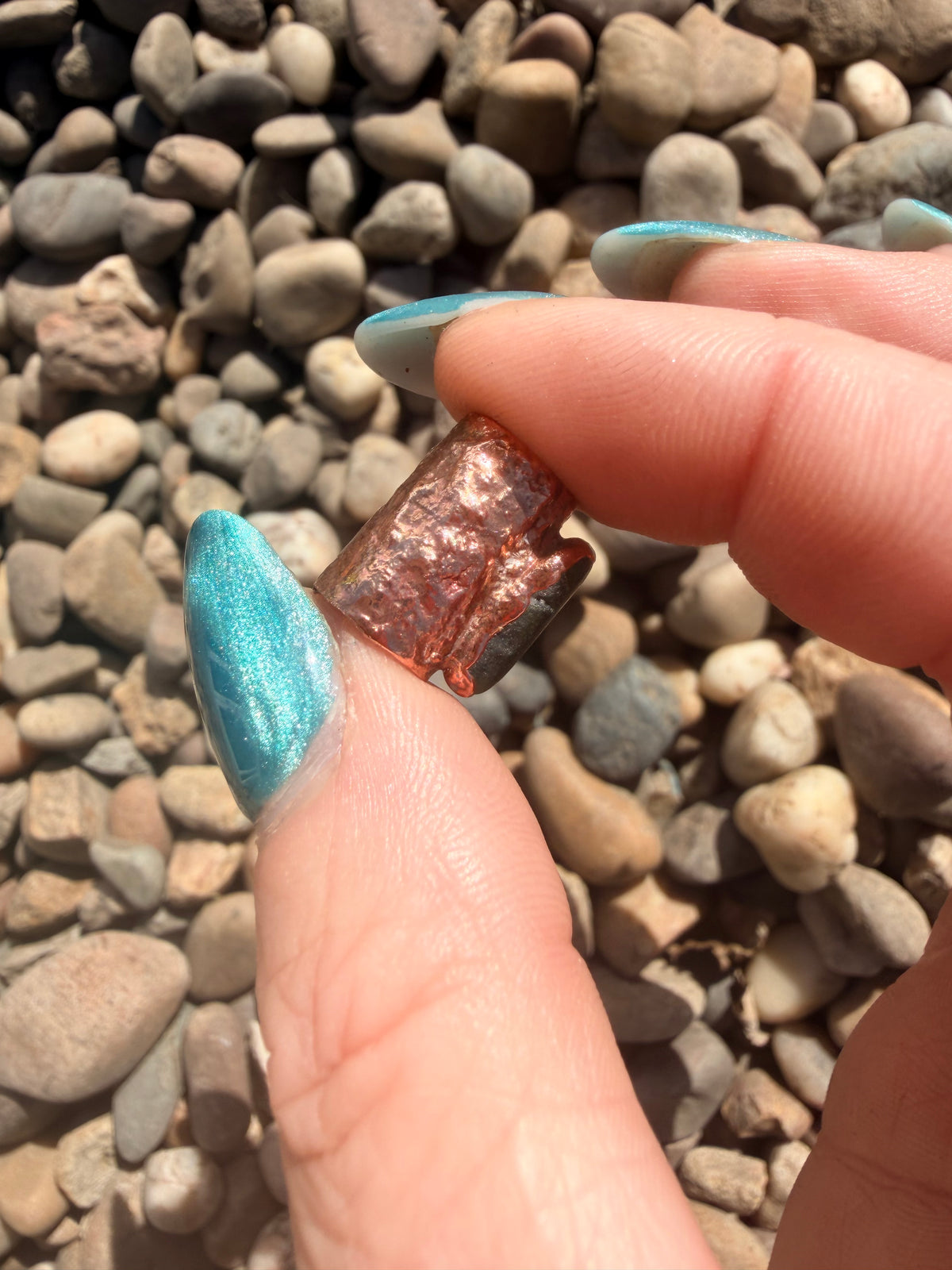“Tear” 8mm Seaglass bead