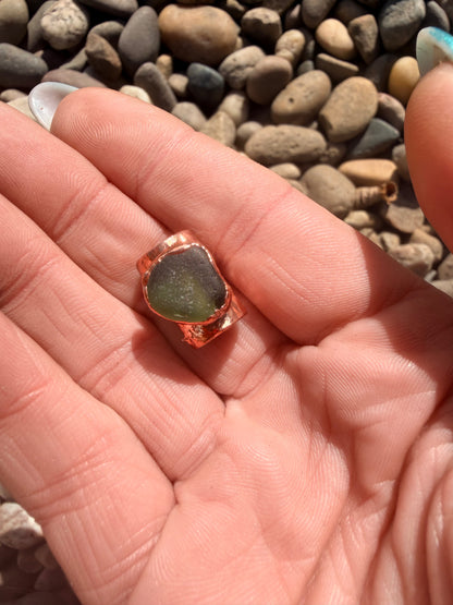 “Eye” 8mm Seaglass Bead