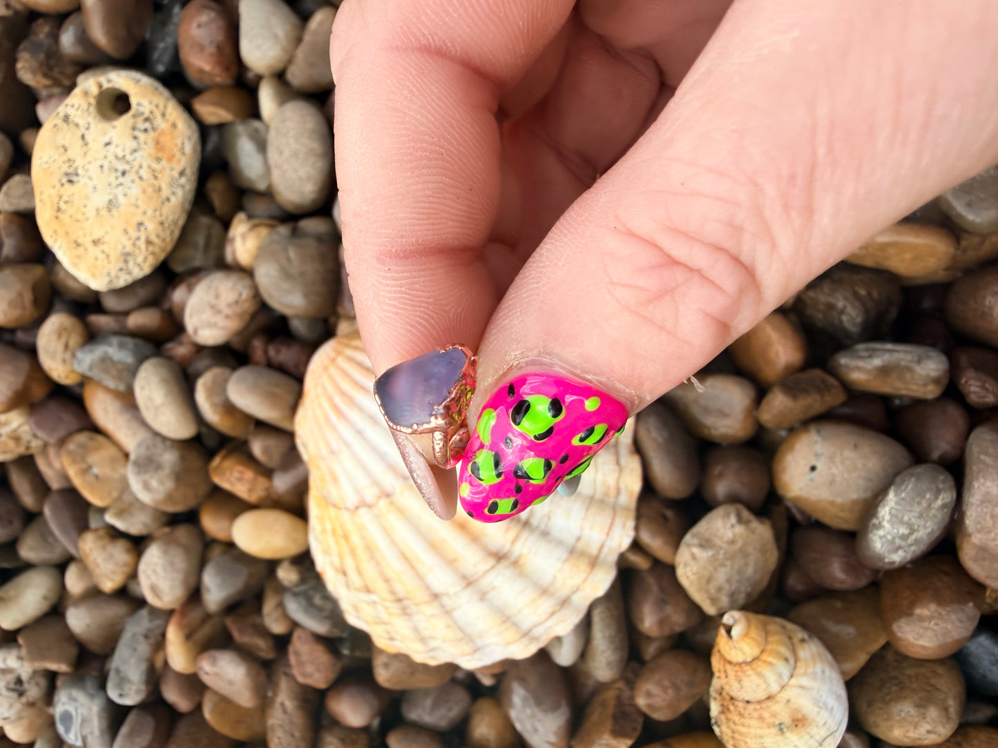 6mm Little Lilac Dyed Sea Glass Copper Ring