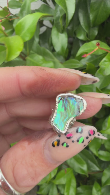 8mm “Dazzle” abalone shell bead